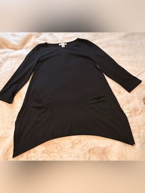 August Silk Black Tunic Top Asymmetrical Hem Pockets 3/4 Sleeve
